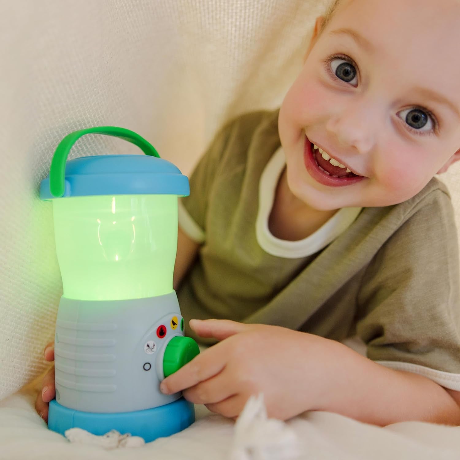 Melissa & Doug's Camping Lantern: Shine Bright, Sound Like a Bear, and Collect Medallions Like a True Outdoor Hoarder!