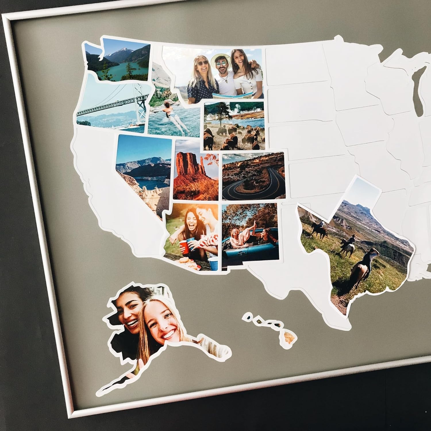 USA Photo Map - 50 States Travel Map (24x36 in) - Flexible Vinyl, Rewritable, Includes Secure Photo Maker - Unframed - Gray Finish