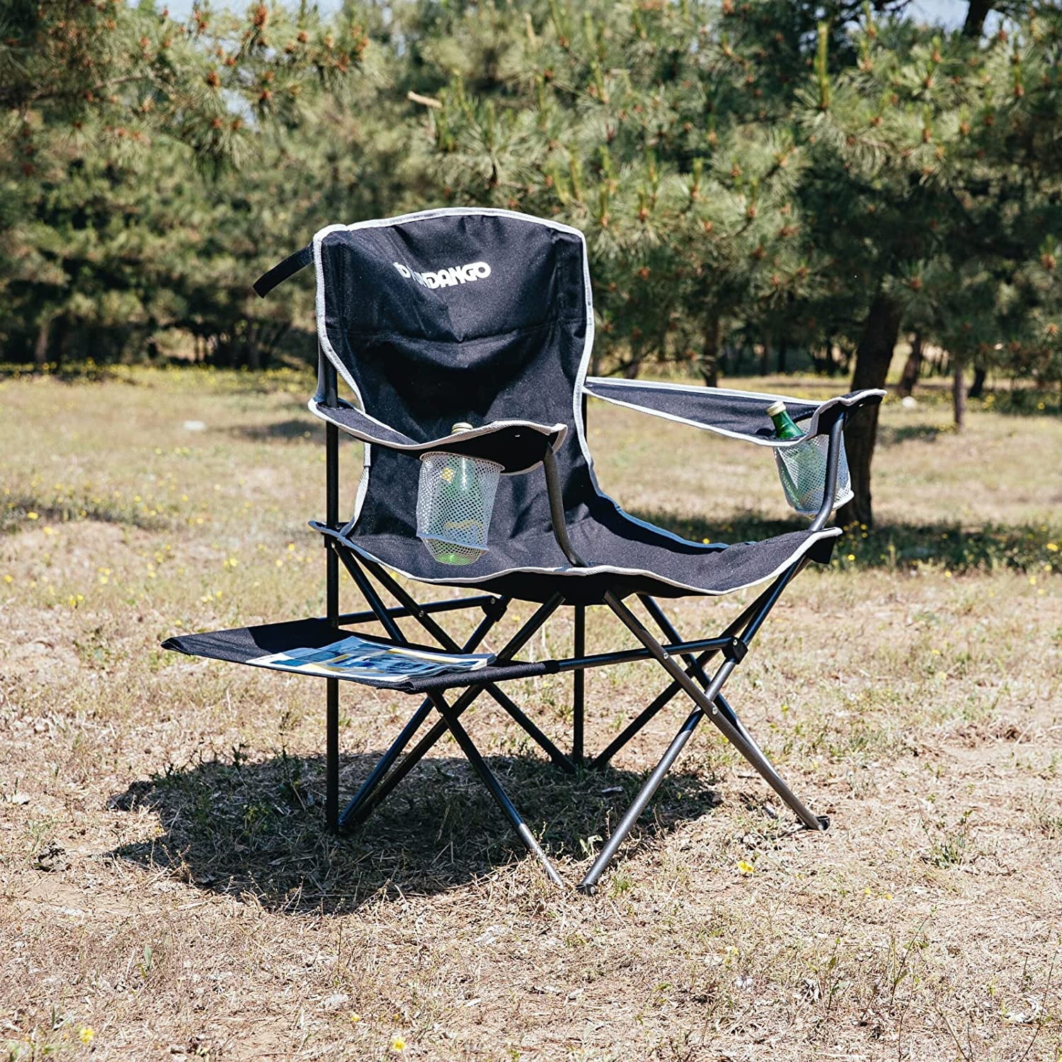 Camping Chairs with Side Table Outdoor Padded Camping Chair for Adults with Armrest Cup Holder and Pocket Supports 300 Lbs Black